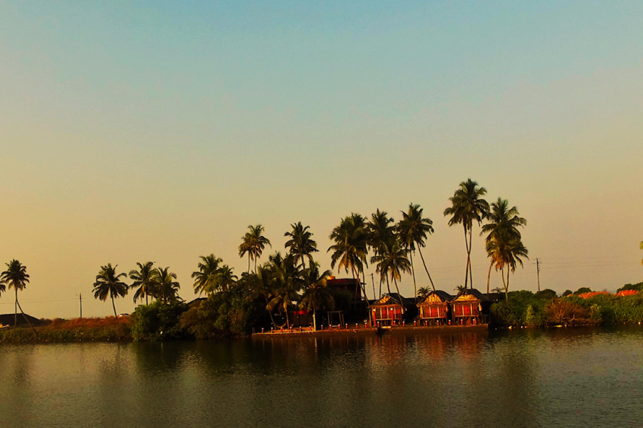 Vistara Beach Resort – Karnataka