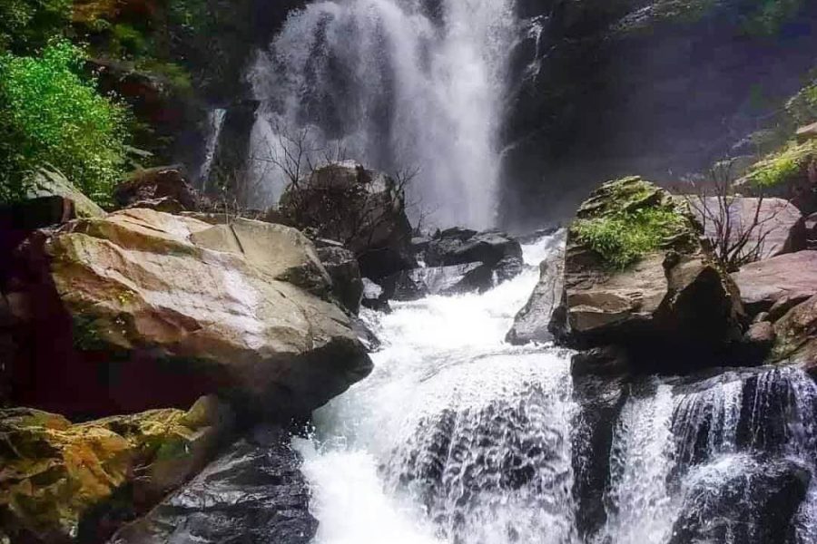 Hanumana Gundi Falls – Karnataka