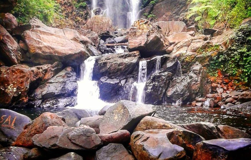 Hanumana Gundi Falls – Karnataka